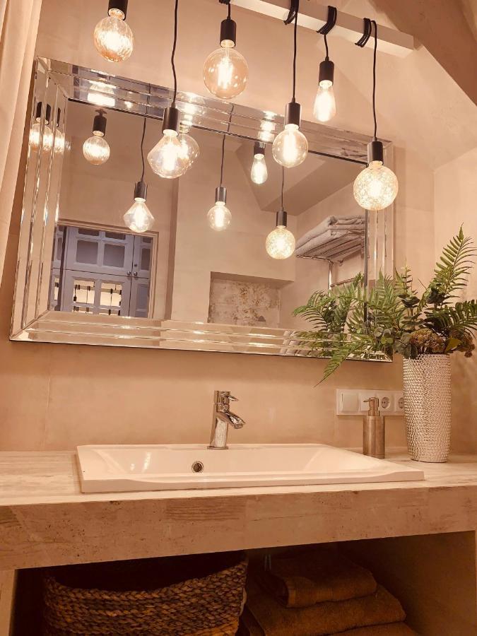 Studio Lux Loft On Victory Street In The City Center Winnica Zewnętrze zdjęcie